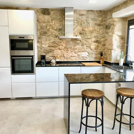 The Cliffs - Galleon Amieiro